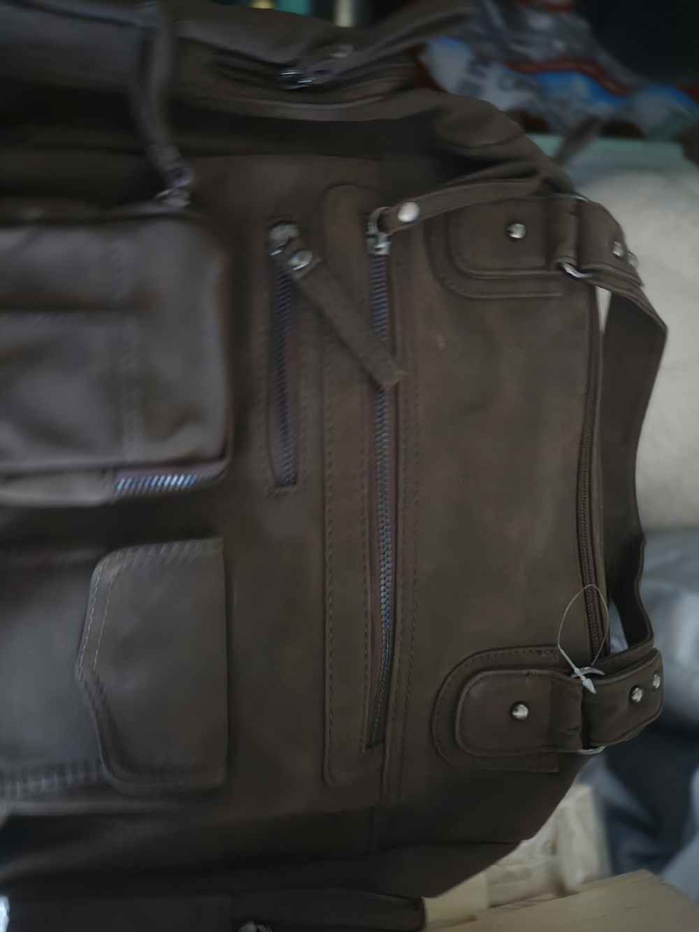 Men's Brown Leather Messenger Bag - Classic Carry